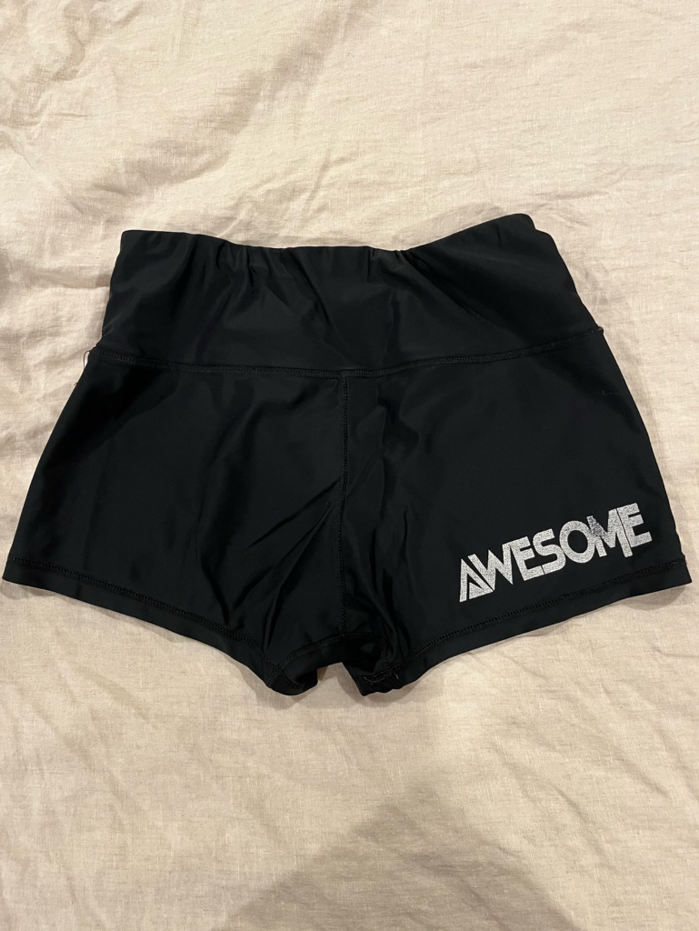 AWESOME booty shorts 😎